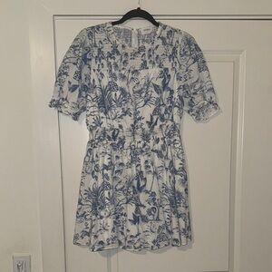 Storia Blue and White Sheath Mini Dress with Puff Sleeves - NEVER WORN. NEW